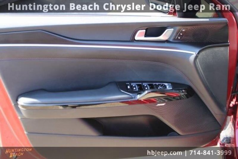 2022 Kia K5 GTImage 13