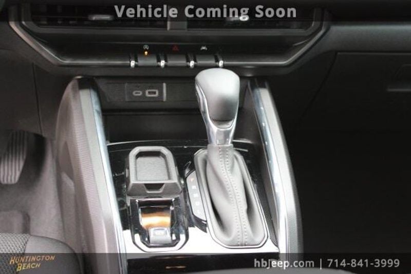 2024 GMC Canyon ElevationImage 17