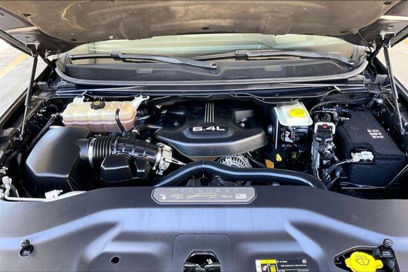 2022 Jeep Grand Wagoneer Series IImage 9
