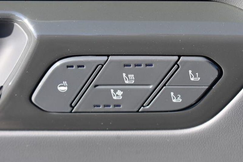 New 2026 Kia EV9 LandImage 25