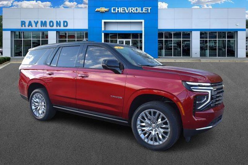 New 2025 Chevrolet Tahoe PremierImage 11