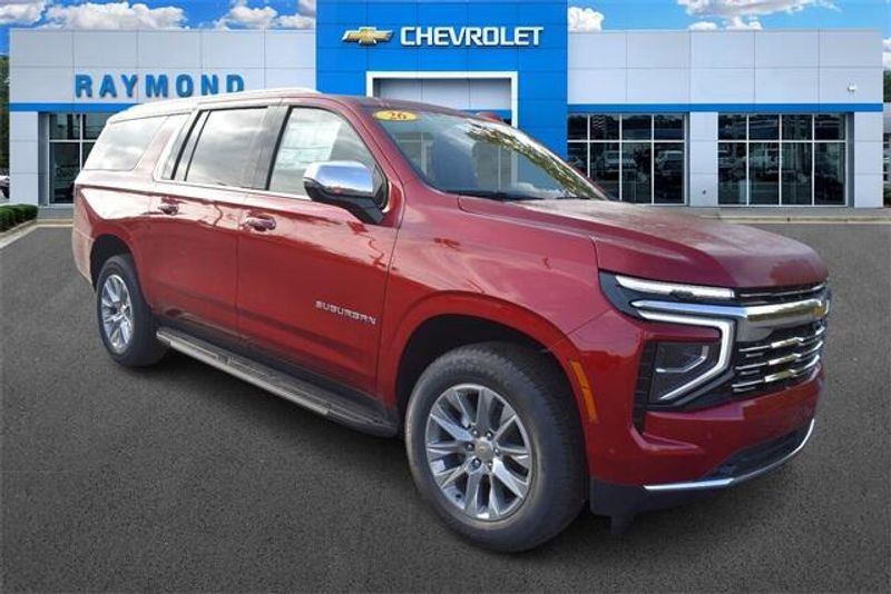 New 2026 Chevrolet Suburban PremierImage 10