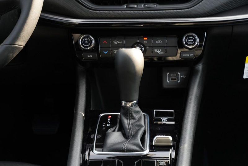 New 2026 Jeep Compass LatitudeImage 22