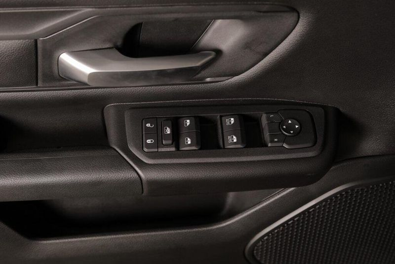2025 RAM 1500 Warlock Crew Cab 4x4 5