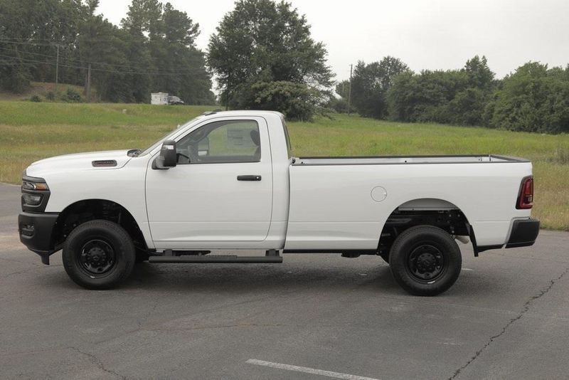 2025 RAM 2500 Tradesman Regular Cab 4x4 8