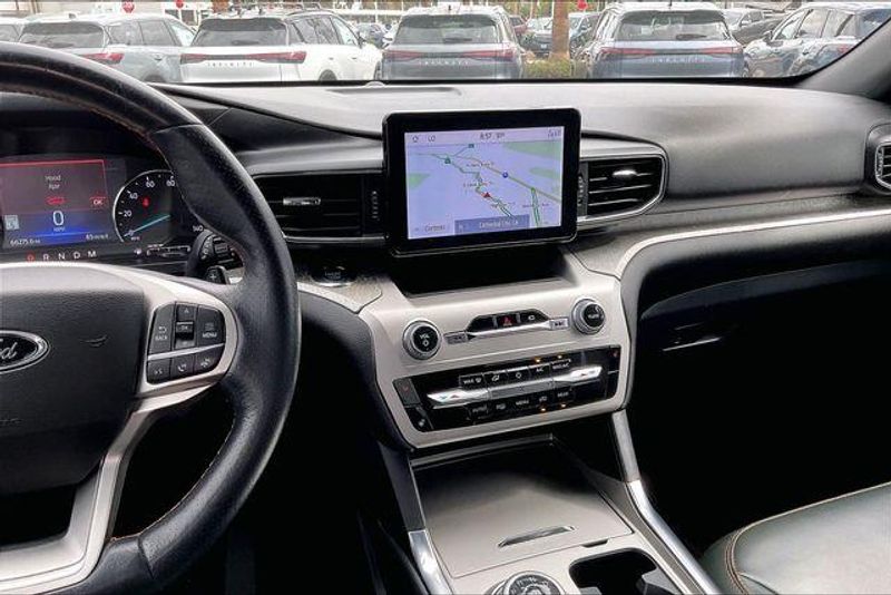 Used 2022 Ford Explorer TimberlineImage 5