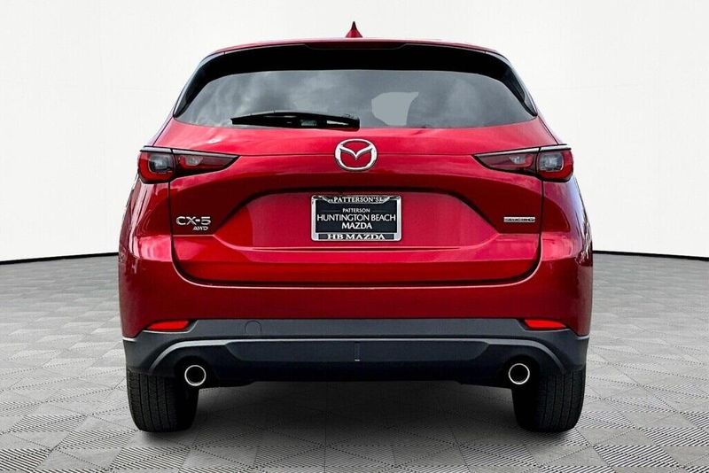 2022 Mazda CX-5 2.5 S Preferred PackageImage 4