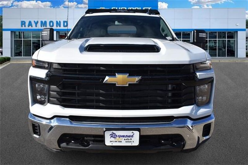 2024 Chevrolet Silverado 3500HD Work TruckImage 8