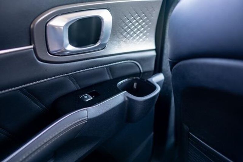 Used 2022 Kia Sorento SXImage 21