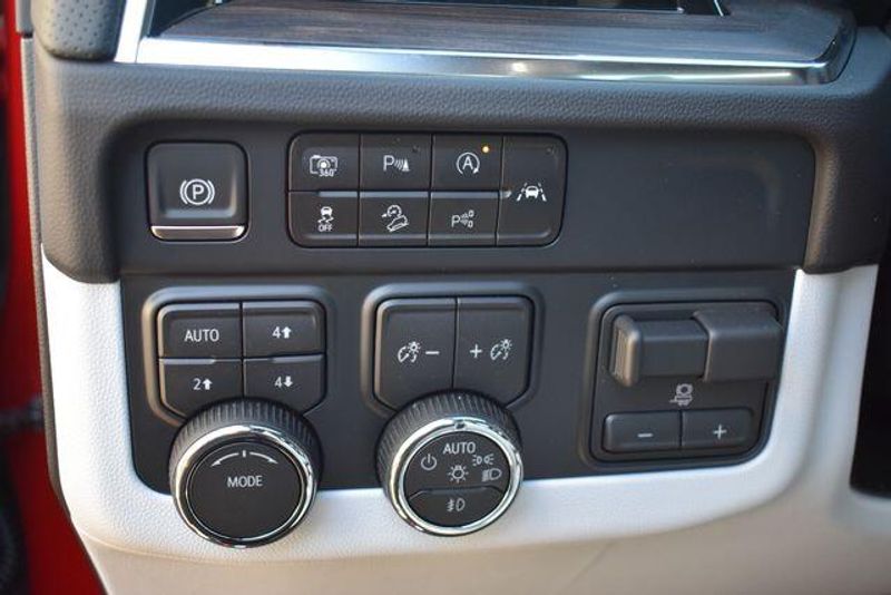 New 2025 Chevrolet Tahoe PremierImage 31