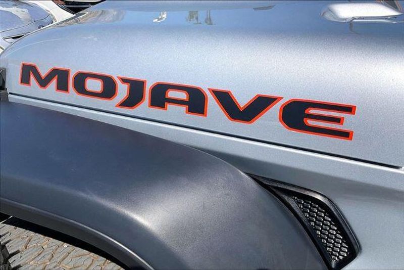 Used 2023 Jeep Gladiator MojaveImage 30
