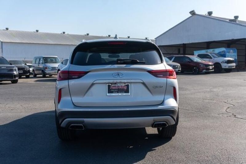 Used 2019 INFINITI QX50 LuxeImage 6