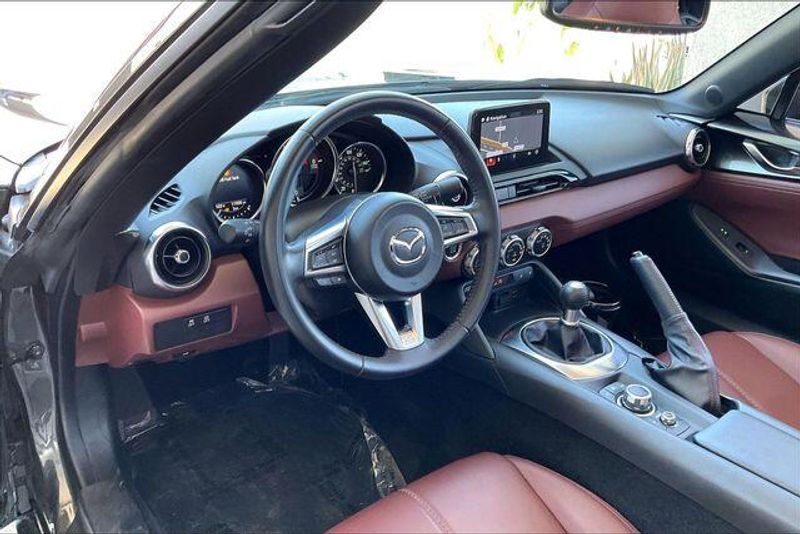 Used 2019 Mazda MX-5 Miata RF Grand TouringImage 14