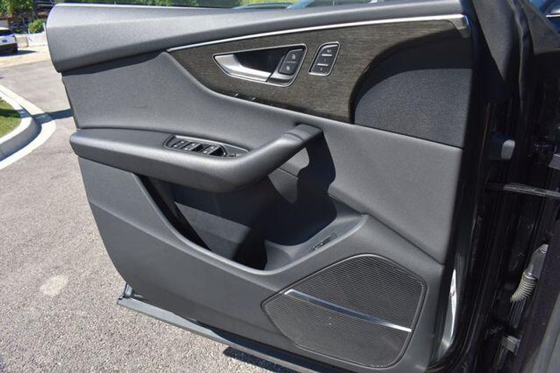 Used 2021 Audi Q8 55 Premium PlusImage 34