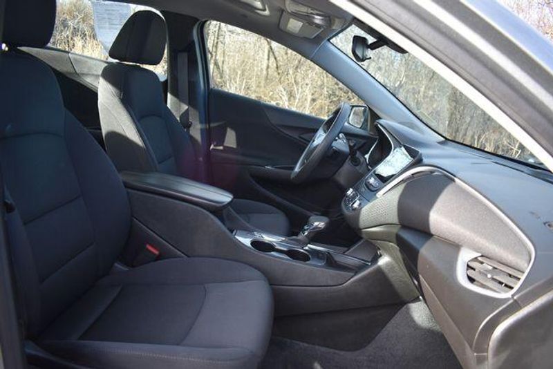 Used 2023 Chevrolet Malibu LTImage 14