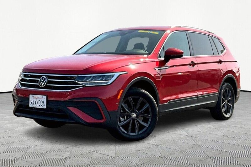 2022 Volkswagen Tiguan 2.0T SEImage 1