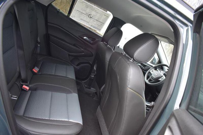 New 2026 Chevrolet Trax LTImage 14