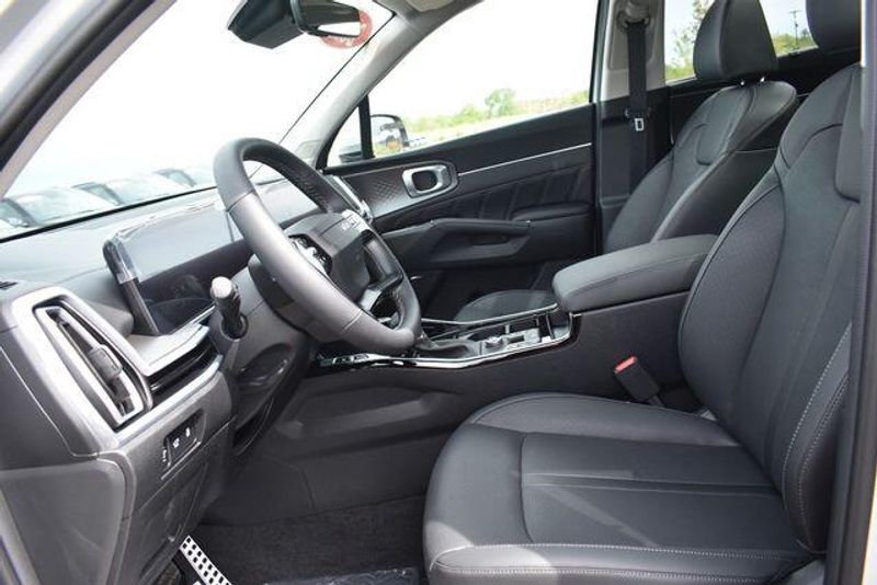 New 2026 Kia Sorento SXImage 26