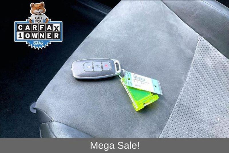 Used 2025 Nissan Ariya EngageImage 11