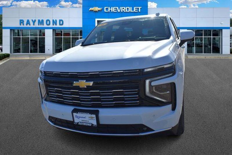 New 2026 Chevrolet Suburban High CountryImage 8