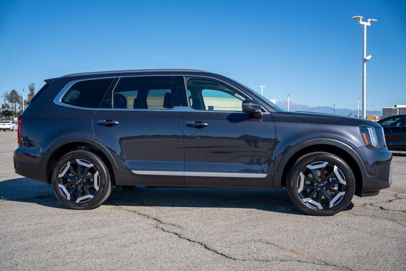 Used 2025 Kia Telluride SImage 8