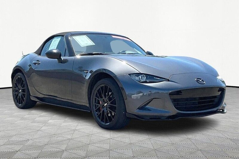 2017 Mazda Miata ClubImage 7