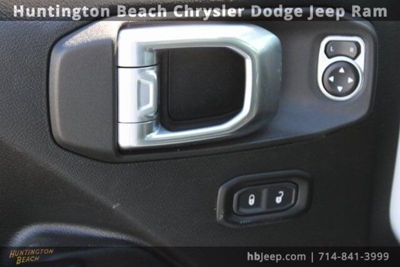 2022 Jeep Wrangler Unlimited Sport SImage 13