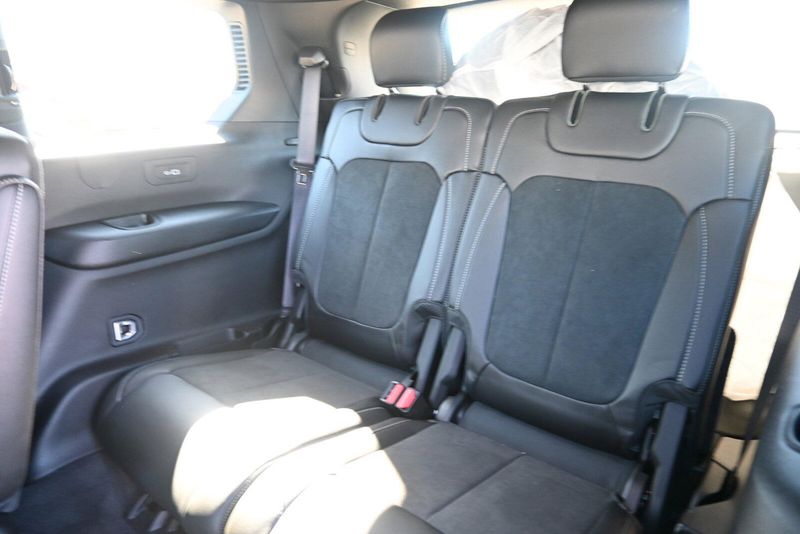 2025 Jeep Grand Cherokee L Altitude XImage 13