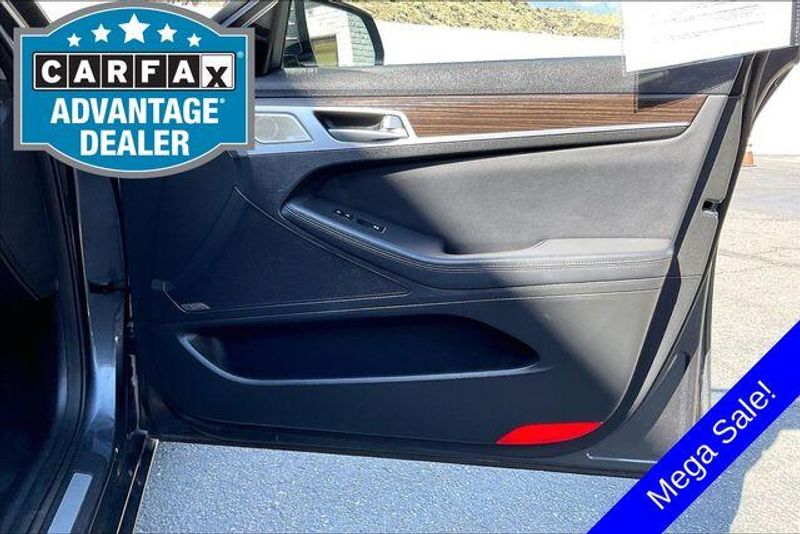 Used 2018 Genesis G80 3.8Image 23