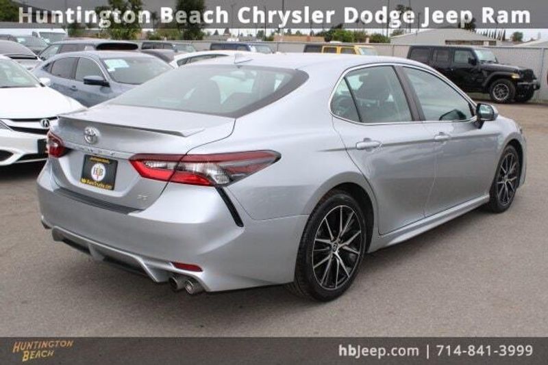 2023 Toyota Camry SEImage 4