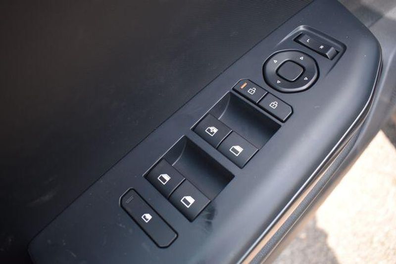 New 2026 Kia K4 LXSImage 18