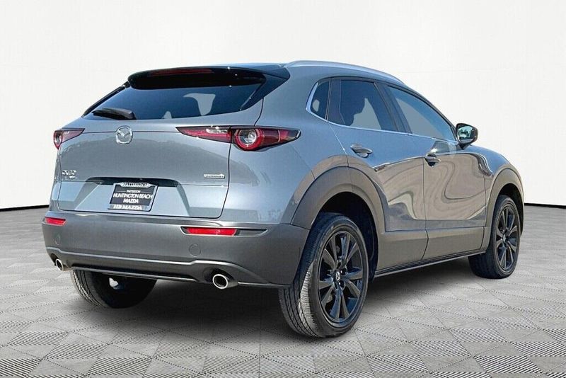 2022 Mazda CX-30 2.5 S Carbon EditionImage 2