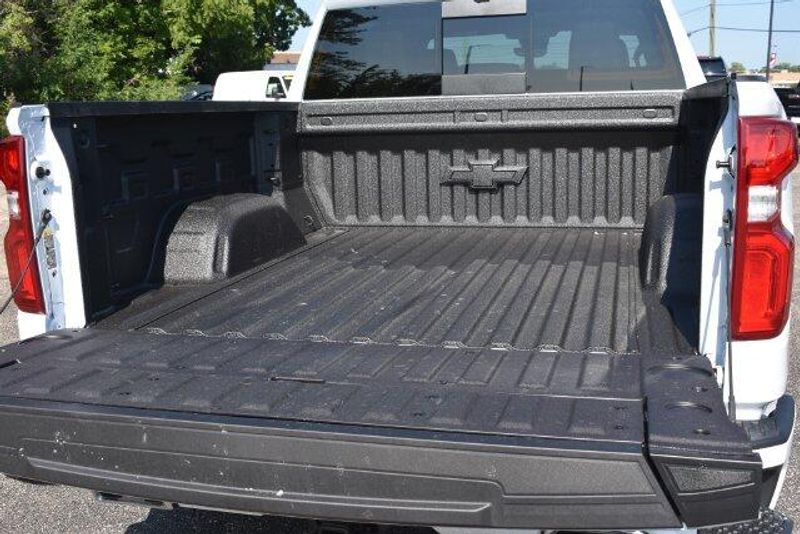 New 2026 Chevrolet Silverado 1500 High CountryImage 25