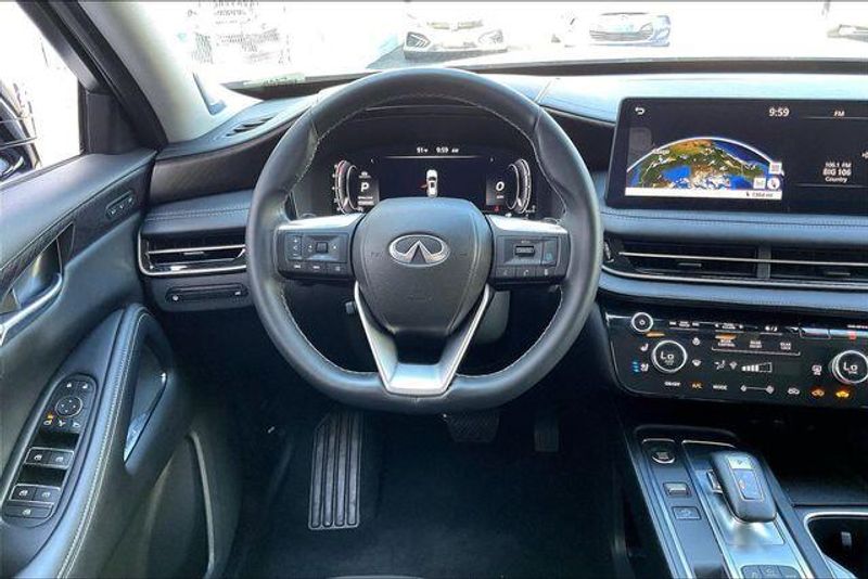 Used 2022 INFINITI QX60 SensoryImage 4