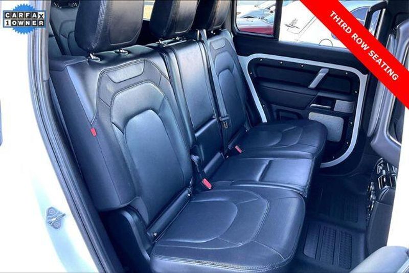 Used 2024 Land Rover Defender X-Dynamic SEImage 26