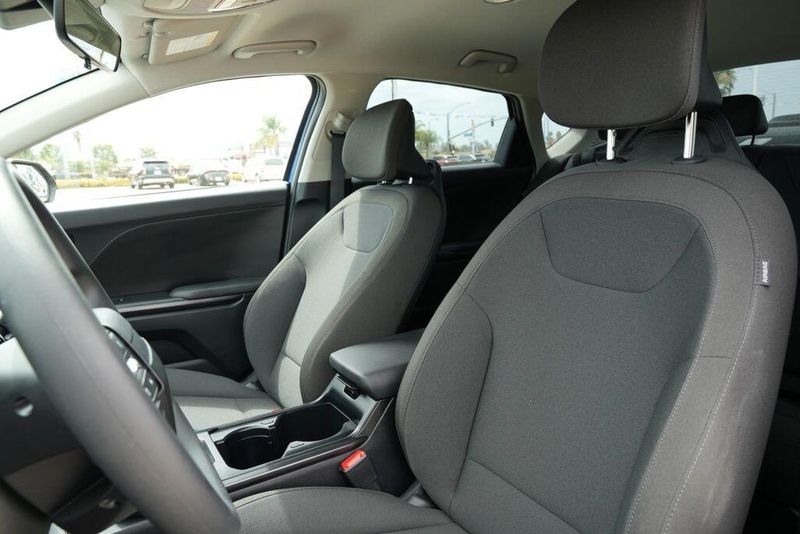 Used 2026 Kia K4 LXSImage 12