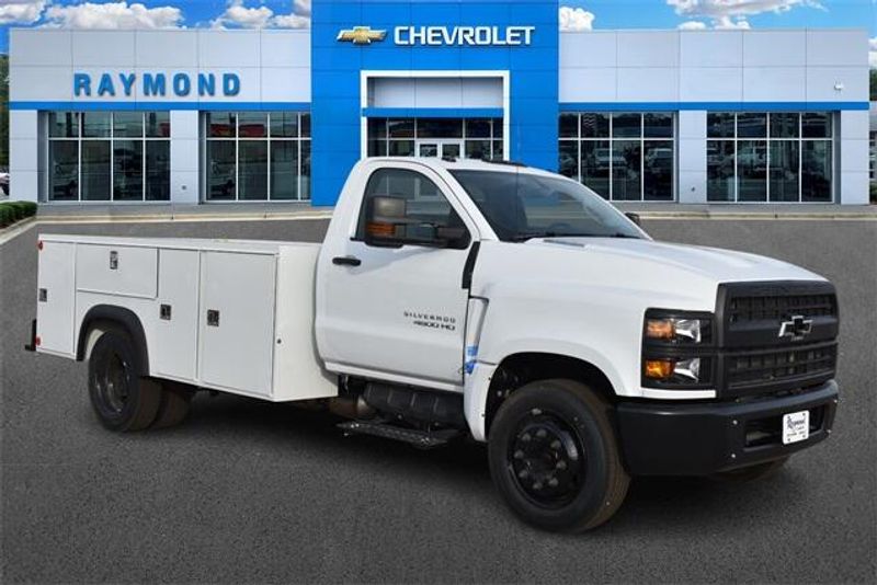 2024 Chevrolet Silverado 4500HD Work TruckImage 10