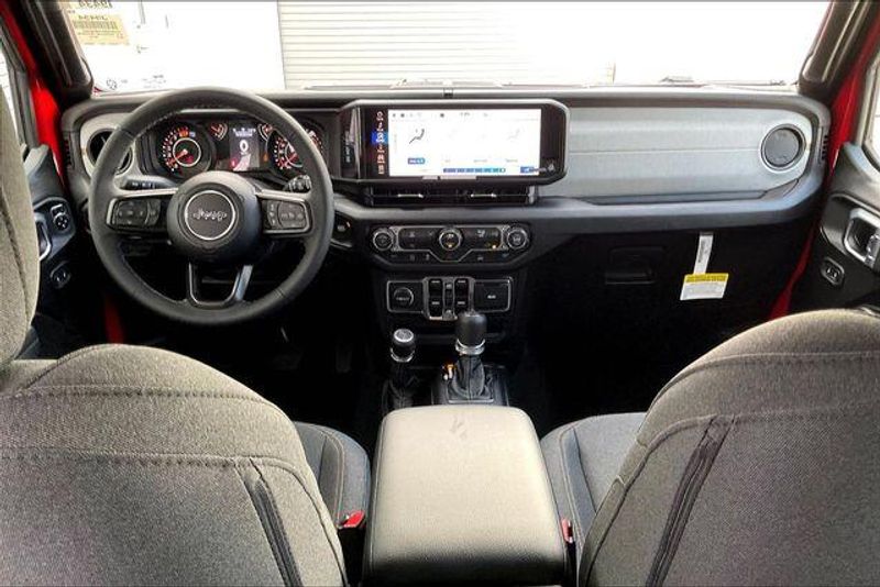 New 2026 Jeep Wrangler 4-door Sport SImage 4