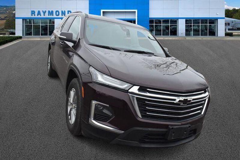 Used 2023 Chevrolet Traverse LT LeatherImage 9