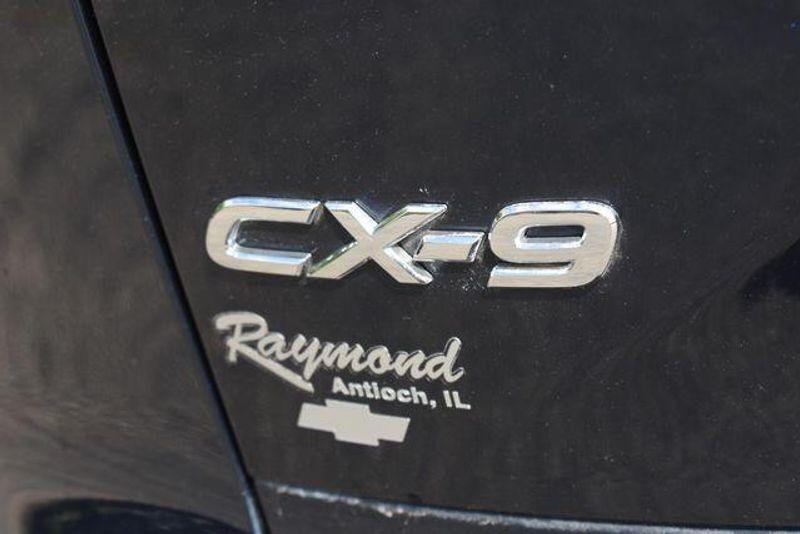 Used 2018 Mazda CX-9 TouringImage 16