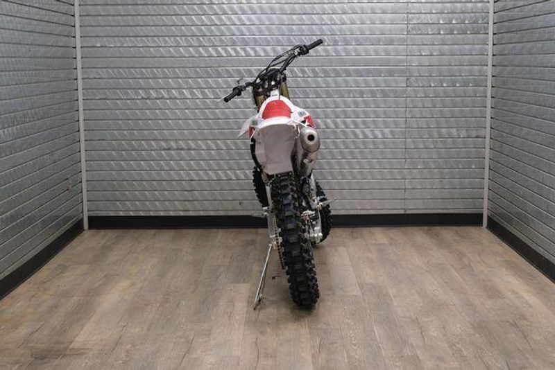 NEW 2026 YAMAHA YZ450F 70TH ANNIVERSARY EDITION Image 4