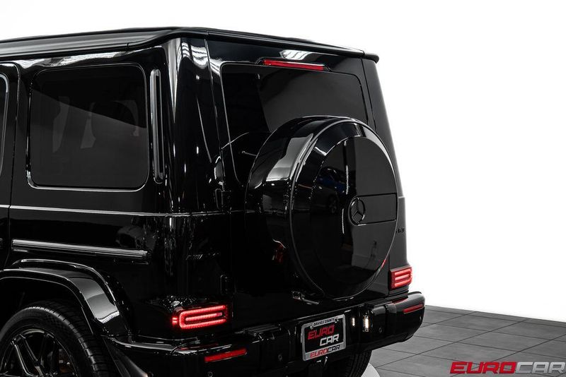 2023 Mercedes-Benz G-Class G 63 AMG *CUSTOM STARLIGHT HEADLINER * INTERIOR PAImage 17