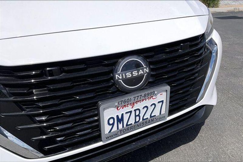 Used 2025 Nissan Sentra SVImage 30