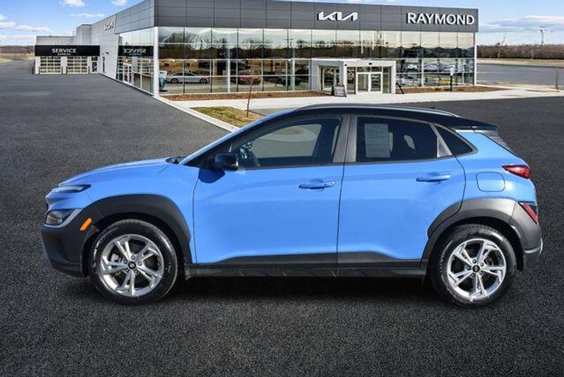 Used 2022 Hyundai Kona SELImage 6