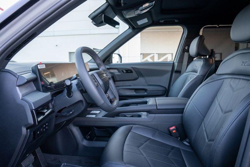 New 2027 Kia Telluride X-Line SX-PrestigeImage 12