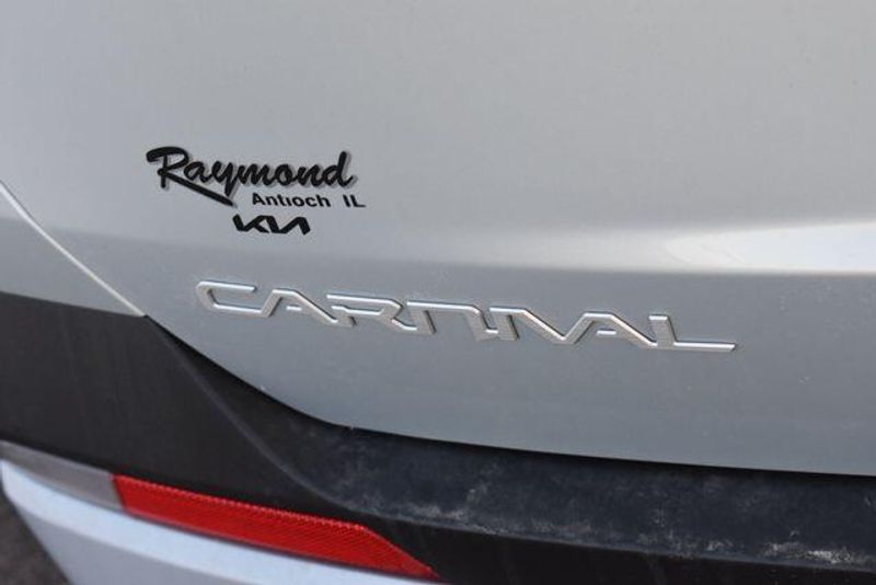 New 2026 Kia Carnival EXImage 17