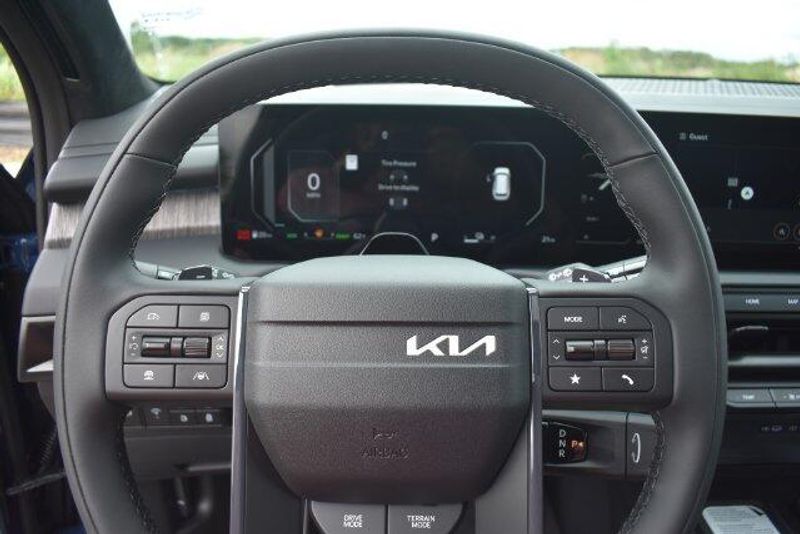 New 2027 Kia Telluride Hybrid X-Line SX PrestigeImage 31