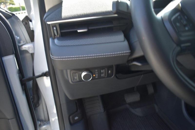 Used 2022 Ford Mustang Mach-E PremiumImage 18