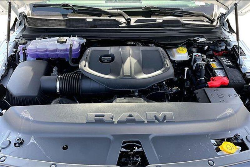 New 2026 RAM 1500 LaramieImage 31