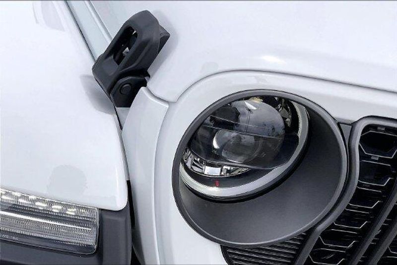 New 2027 Jeep Wrangler 4-door California EditionImage 11